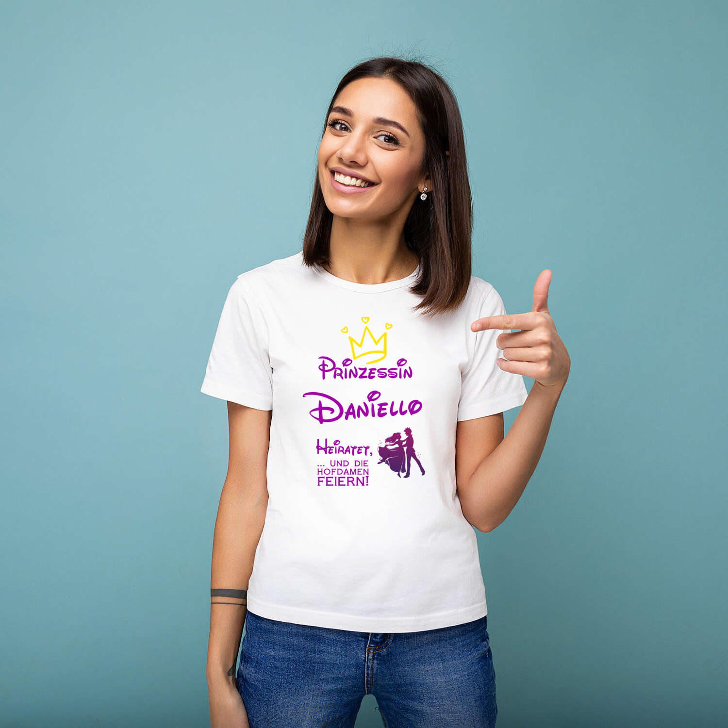 JGA T-Shirt »Prinzessin heiratet« für den Namen »Daniello«