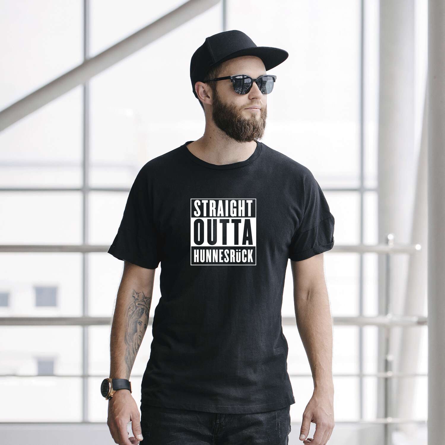 T-Shirt »Straight Outta« für den Ort »Hunnesrück«