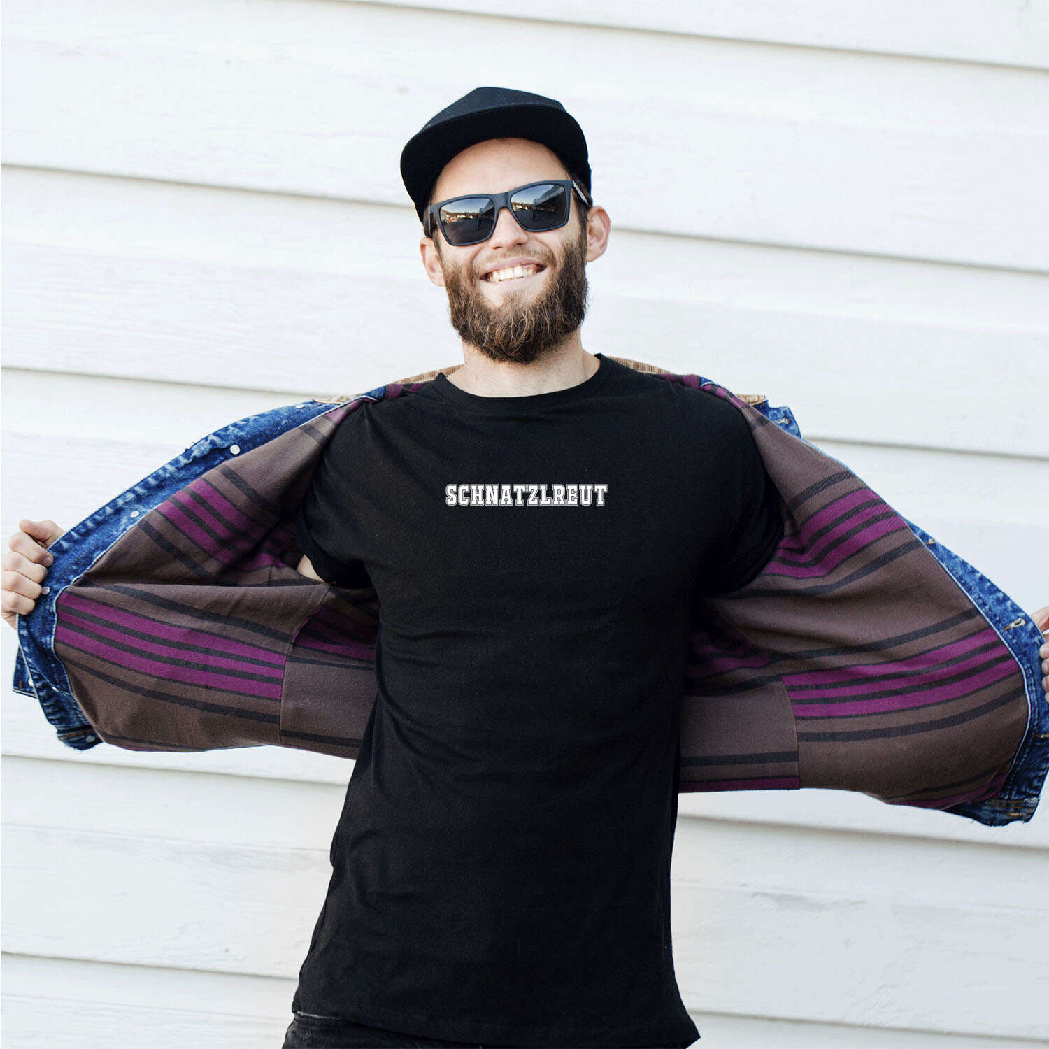 T-Shirt »Classic« für den Ort »Schnatzlreut«